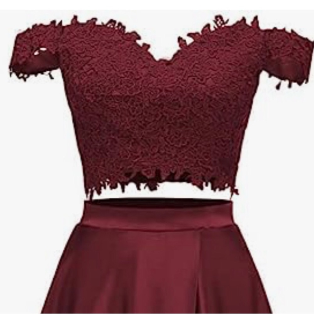 Lover Kiss Women's Lace Satin top size medium burgundy